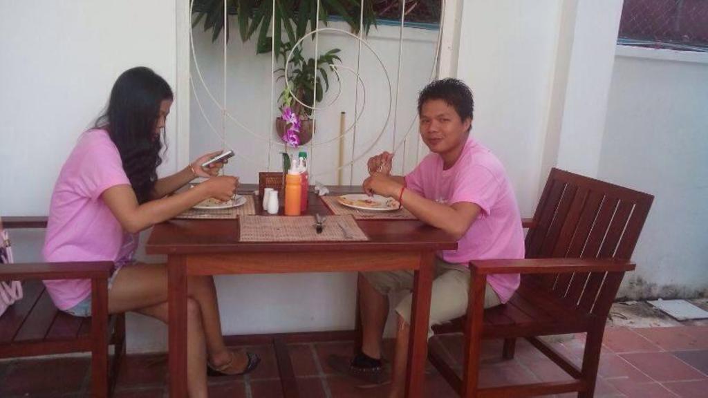 Ropanha Boutique Hotel Sihanoukville Dış mekan fotoğraf