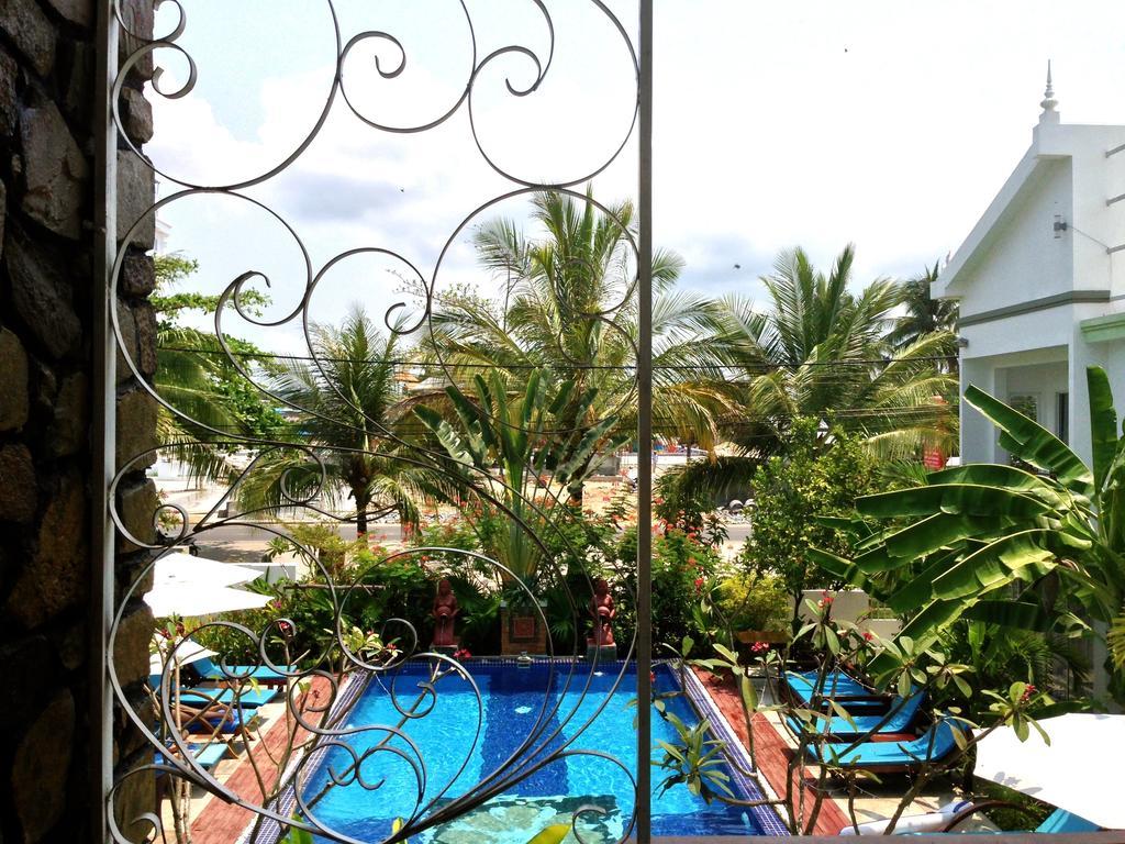 Ropanha Boutique Hotel Sihanoukville Dış mekan fotoğraf