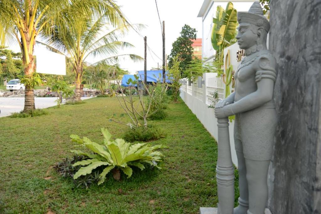 Ropanha Boutique Hotel Sihanoukville Dış mekan fotoğraf